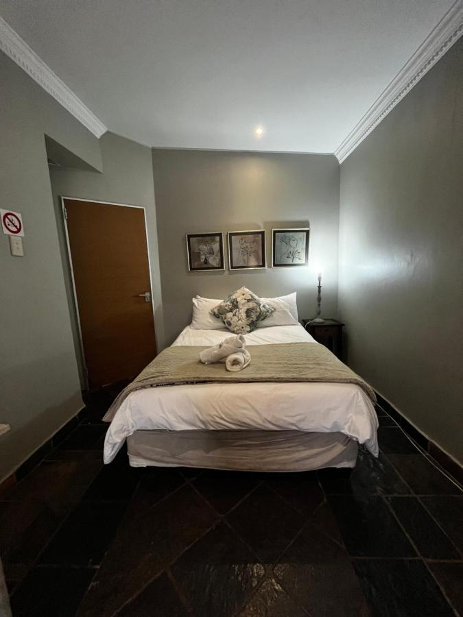 House Haven Guesthouse Порт-Элизабет Экстерьер фото