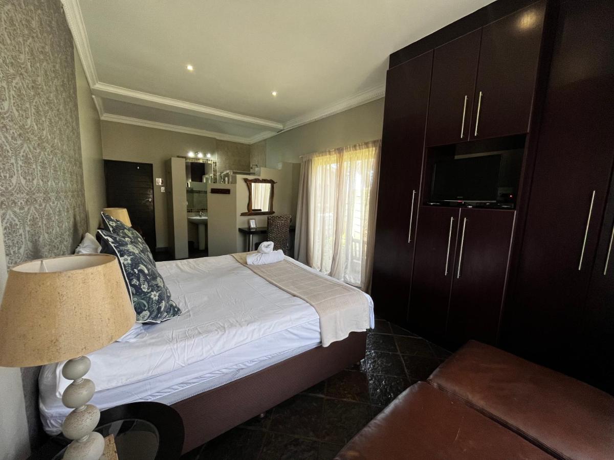 House Haven Guesthouse Порт-Элизабет Экстерьер фото