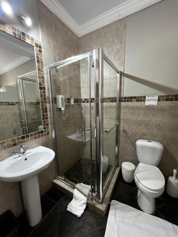 House Haven Guesthouse Порт-Элизабет Экстерьер фото