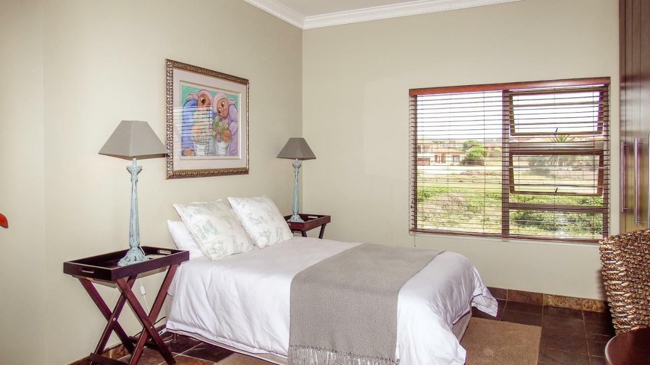 House Haven Guesthouse Порт-Элизабет Экстерьер фото